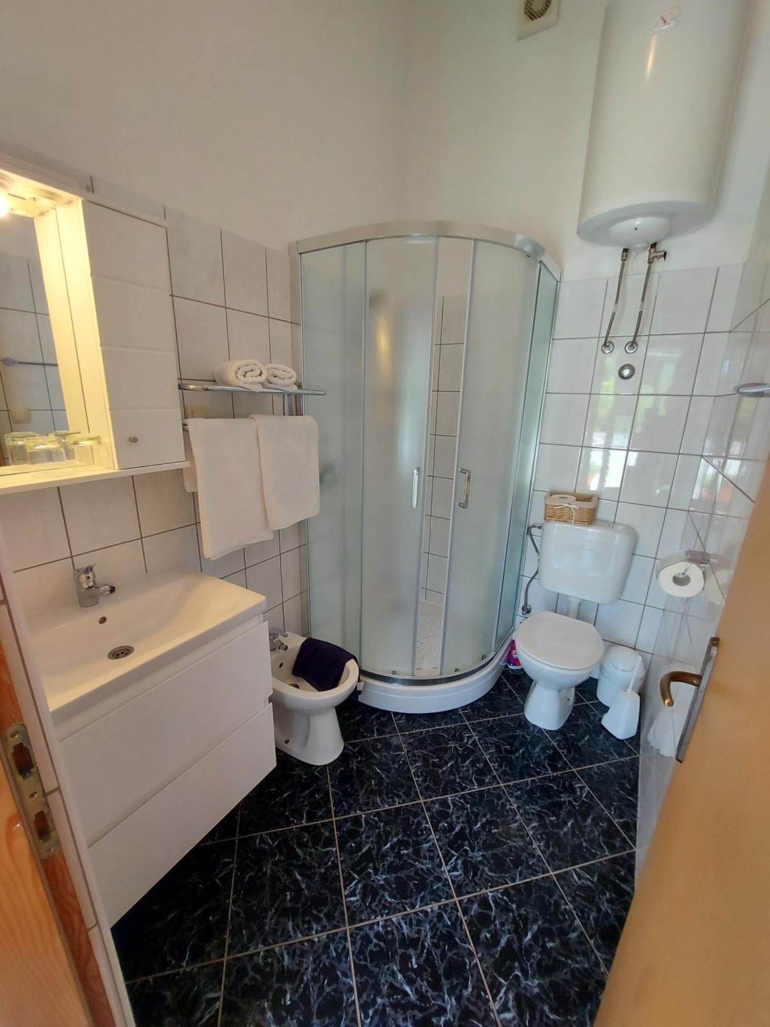 Vila Kraljica مالينسكا الغرفة الصورة